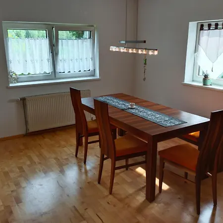 Сasa de vacaciones Gaestehaus Am Waldesrand Kremsmünster