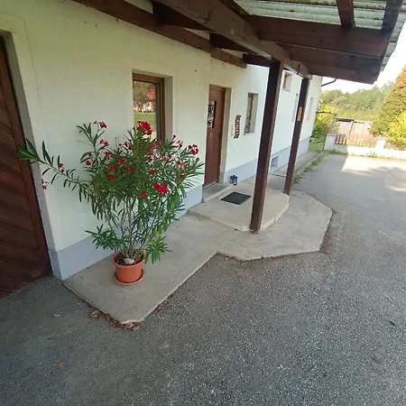 Gaestehaus Am Waldesrand Сasa de vacaciones *
